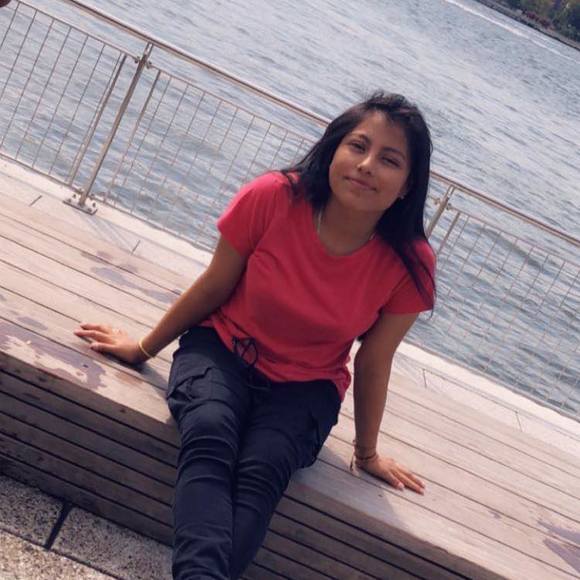 Meet your Posher, Michelle - Picture 1 of 1